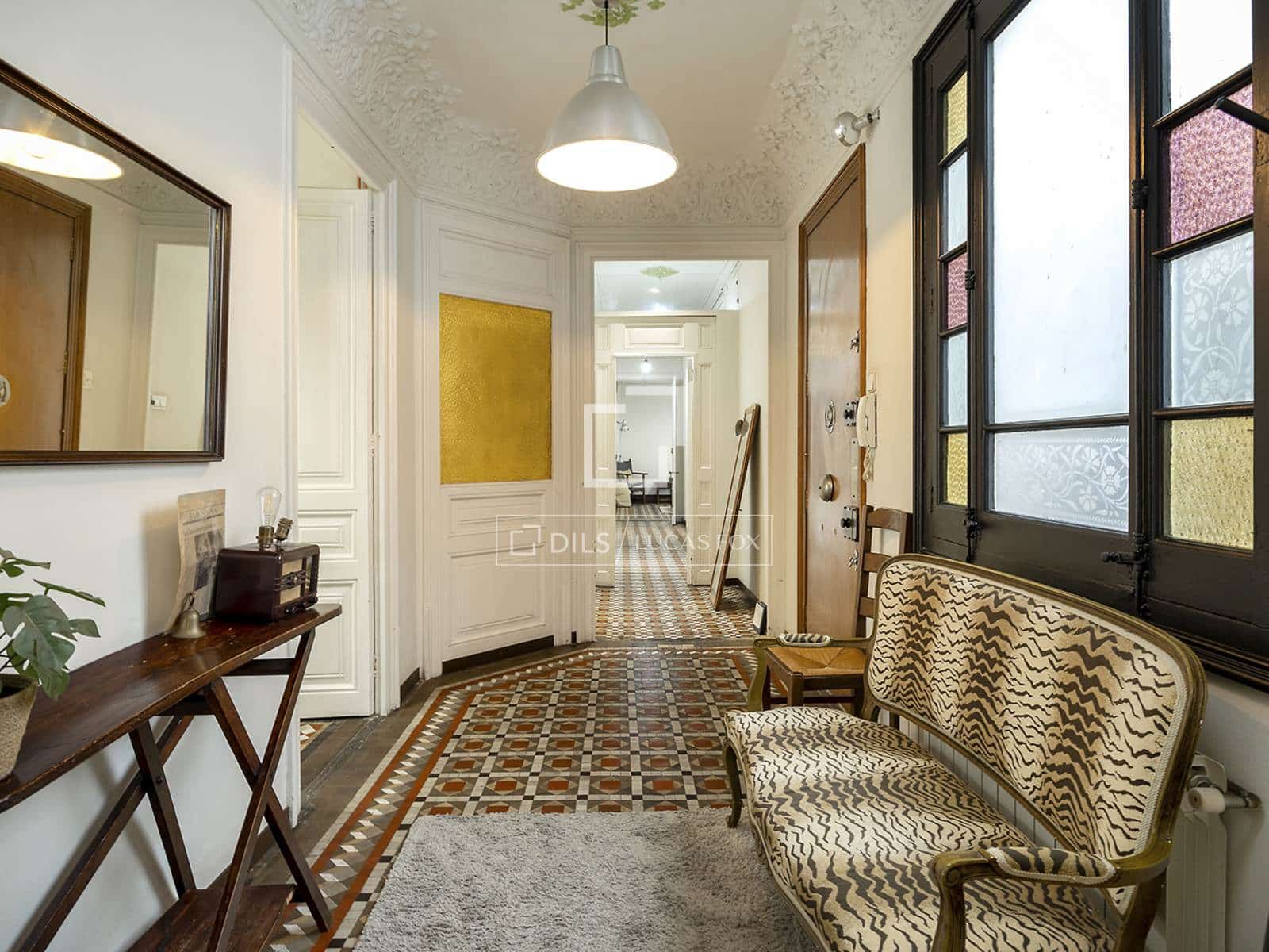 5 sypialnia Apartament na sprzedaż w Miasto Barcelona - 950 000 € (Ref: 9684225)