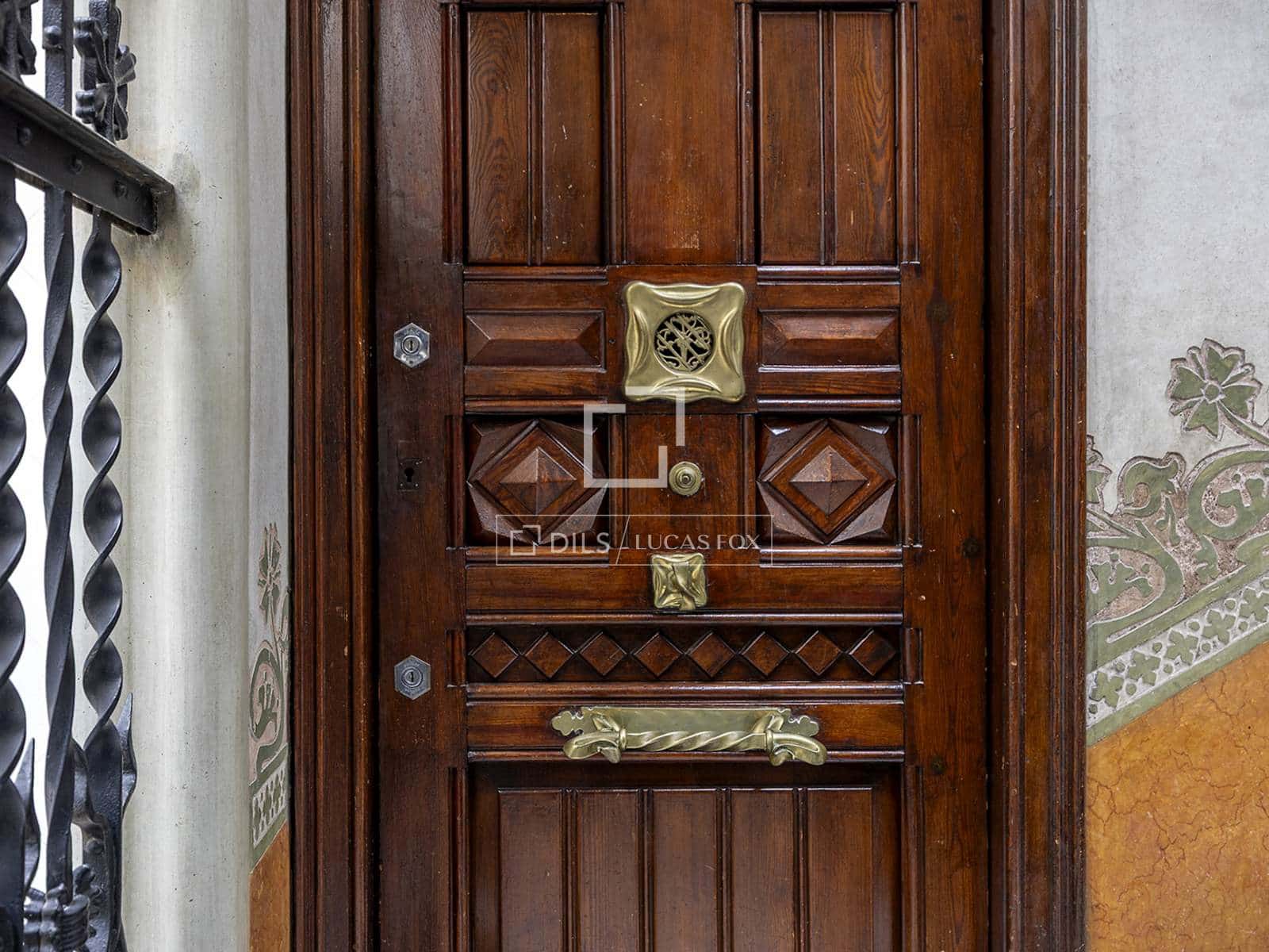 5 sypialnia Apartament na sprzedaż w Miasto Barcelona - 950 000 € (Ref: 9684225)