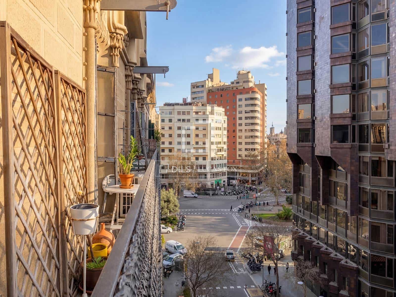 5 sypialnia Apartament na sprzedaż w Miasto Barcelona - 950 000 € (Ref: 9684225)