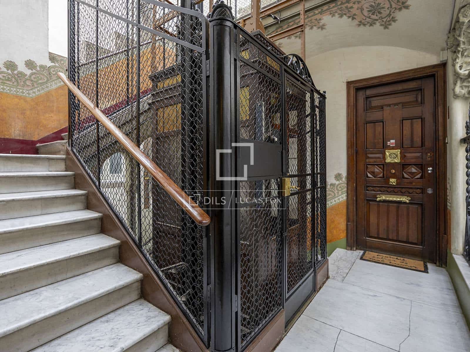 5 sypialnia Apartament na sprzedaż w Miasto Barcelona - 950 000 € (Ref: 9684225)