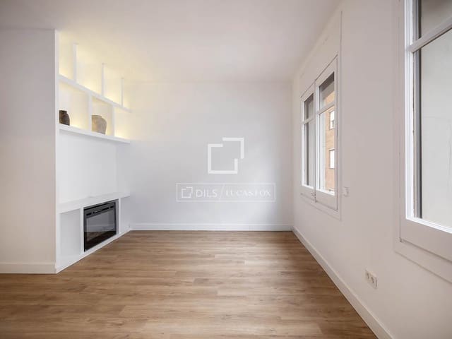 2 quarto Apartamento para venda em Barcelona cidade - 529 000 € (Ref: 9684226)