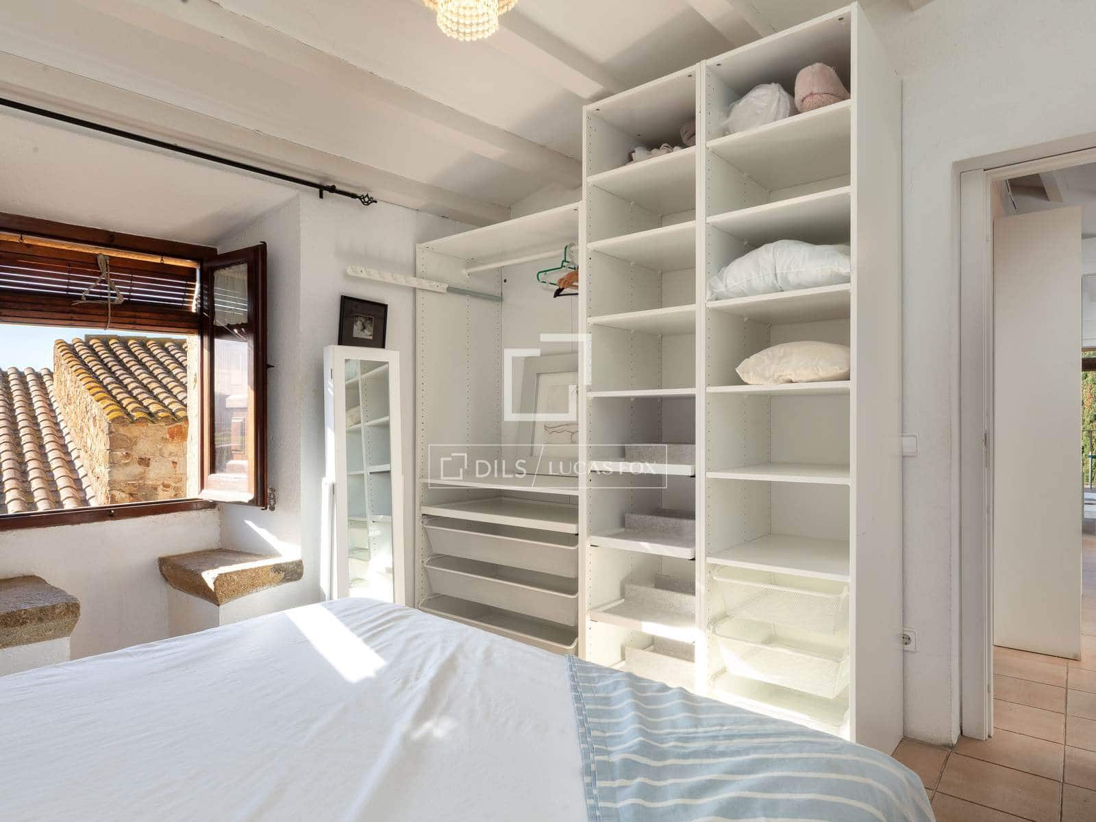 5 bedroom Finca/Country House for sale in Pals - € 990,000 (Ref: 9685152)