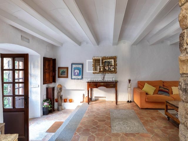 5 bedroom Finca/Country House for sale in Pals - € 990,000 (Ref: 9685152)