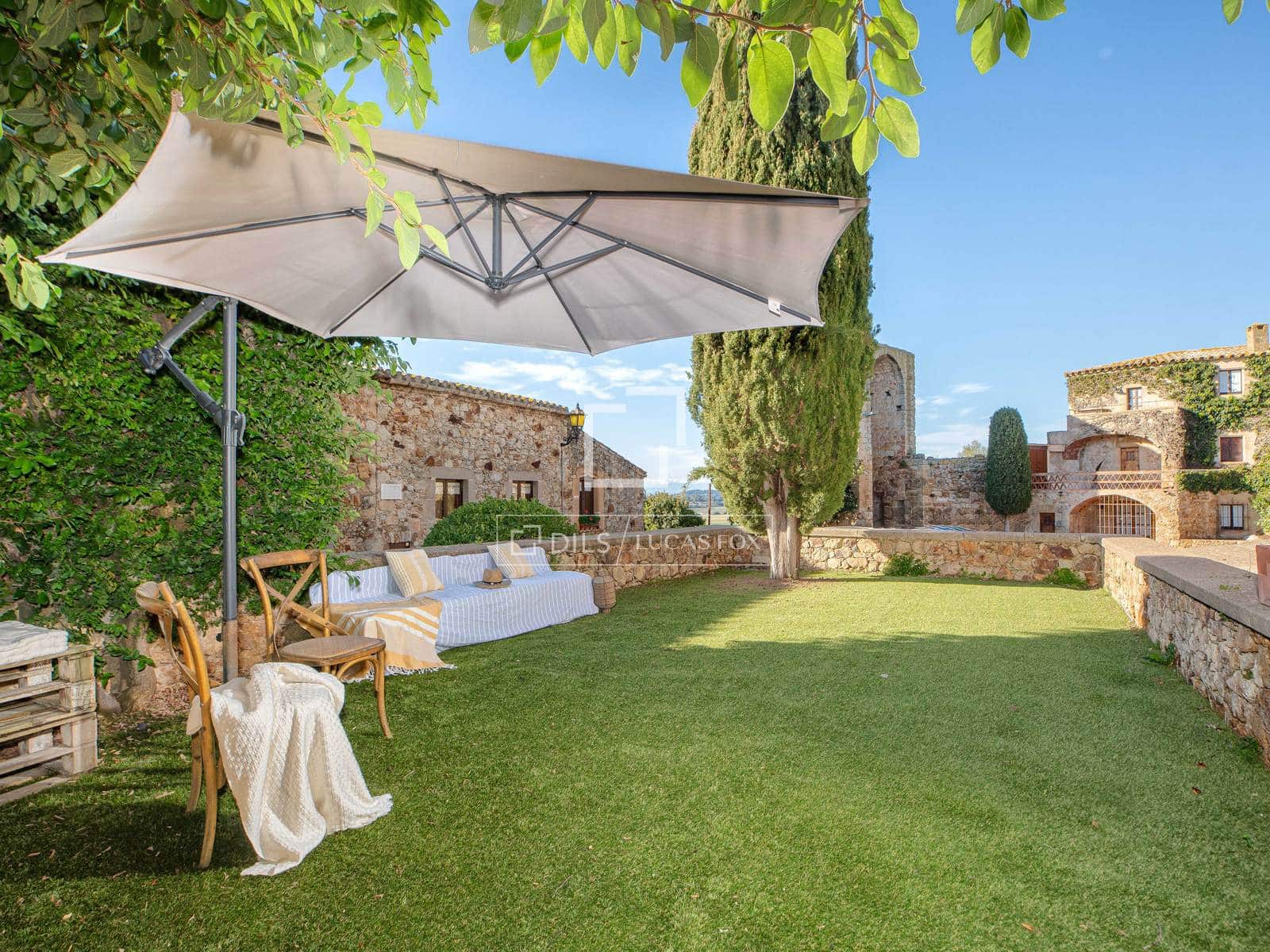 5 bedroom Finca/Country House for sale in Pals - € 990,000 (Ref: 9685152)