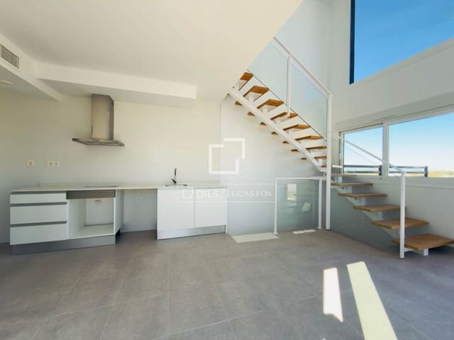 Chalet de 3 habitaciones en Gran Alacant, Santa Pola en venta con piscina garaje - 280.000 € (Ref: 9685153)