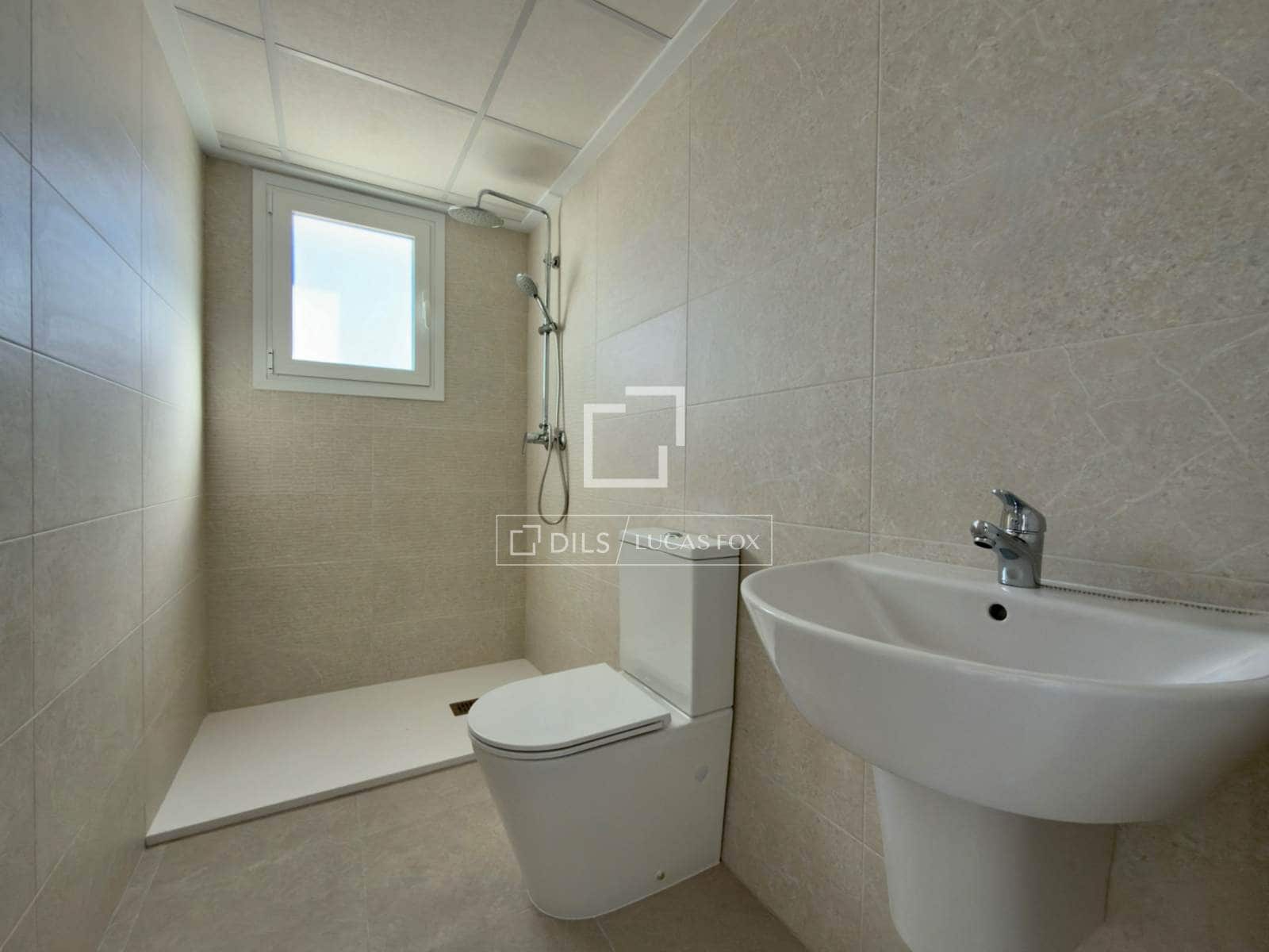 3 makuuhuone Huvila myytävänä paikassa Gran Alacant mukana uima-altaan 
autotalli - 280 000 € (Ref: 9685153)