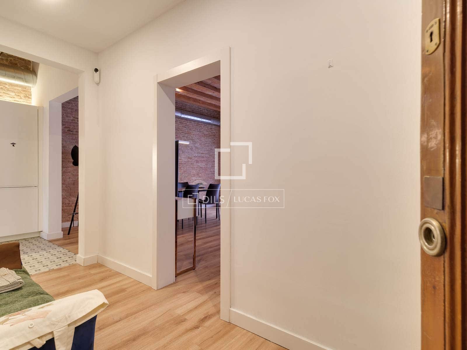 Appartement de 3 chambres à louer à Barcelone ville - 2 550 € (Ref: 9685154)