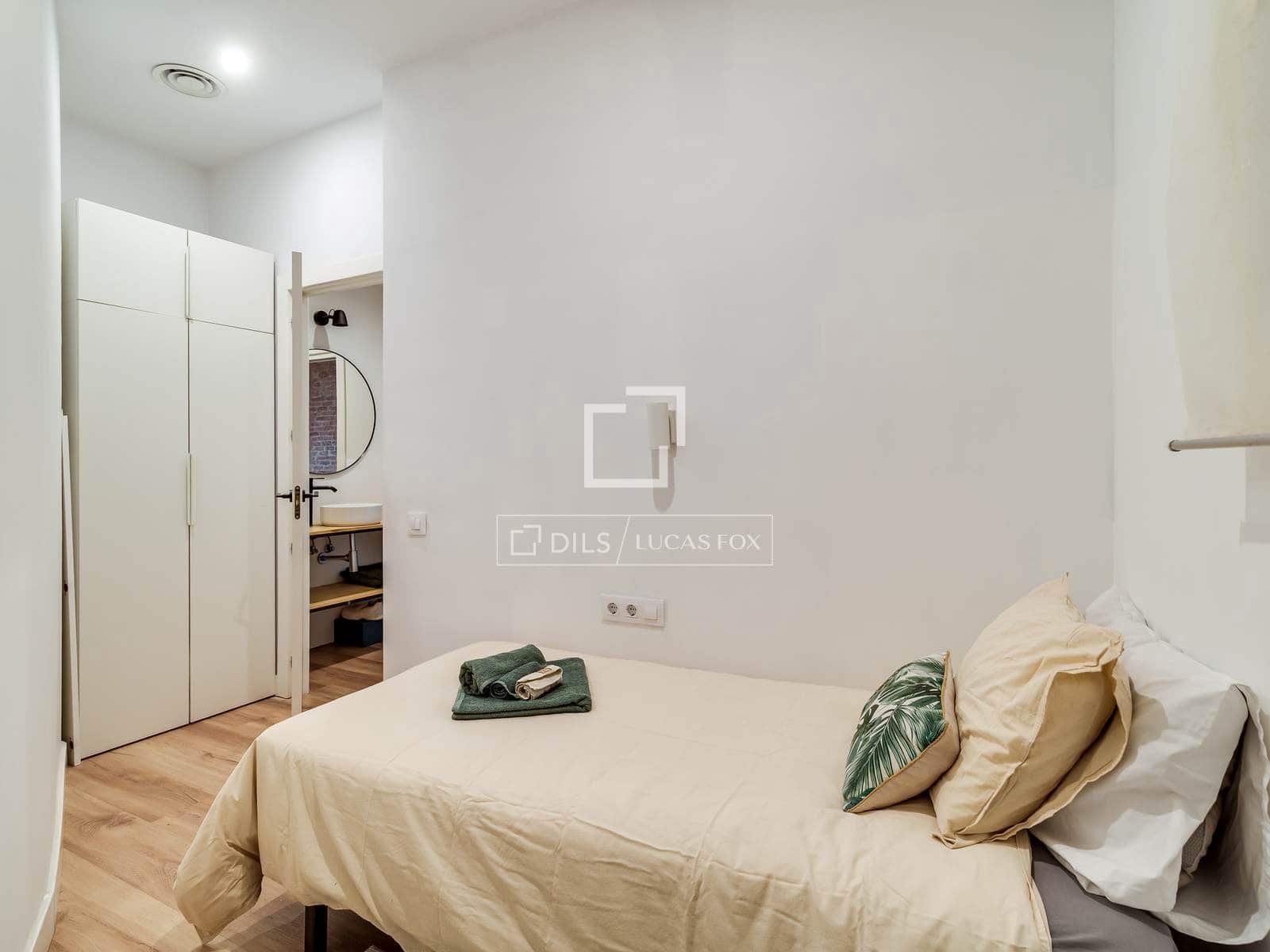 Appartement de 3 chambres à louer à Barcelone ville - 2 550 € (Ref: 9685154)