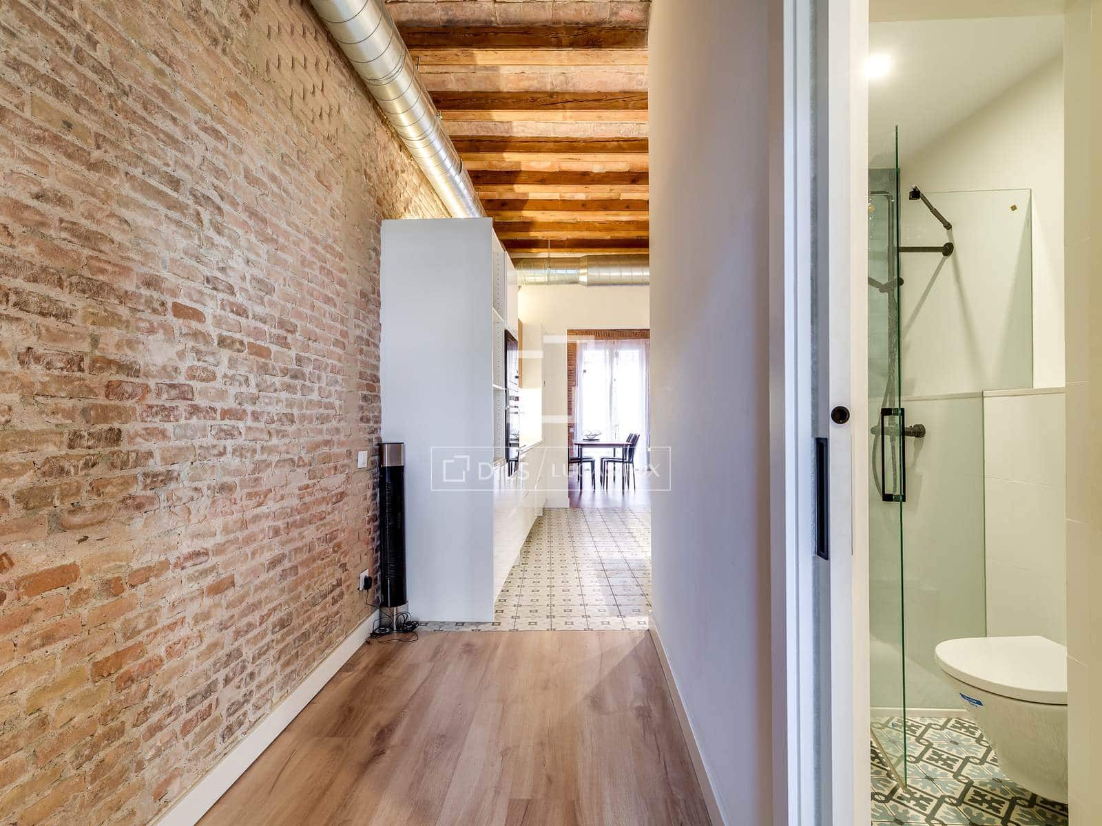 Appartement de 3 chambres à louer à Barcelone ville - 2 550 € (Ref: 9685154)