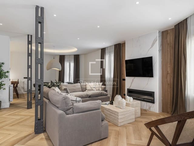 3 makuuhuone Huoneisto myytävänä paikassa Lista, Madrid kaupunki mukana 
autotalli - 2 000 000 € (Ref: 9685155)