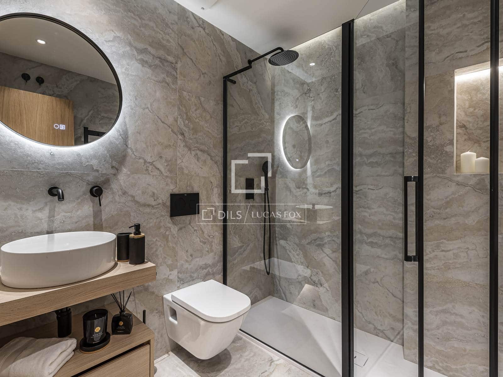 3 makuuhuone Huoneisto myytävänä paikassa Madrid kaupunki mukana 
autotalli - 2 000 000 € (Ref: 9685155)