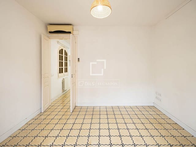 2 sovrum Lägenhet till salu i Barcelona stad - 410 000 € (Ref: 9685550)