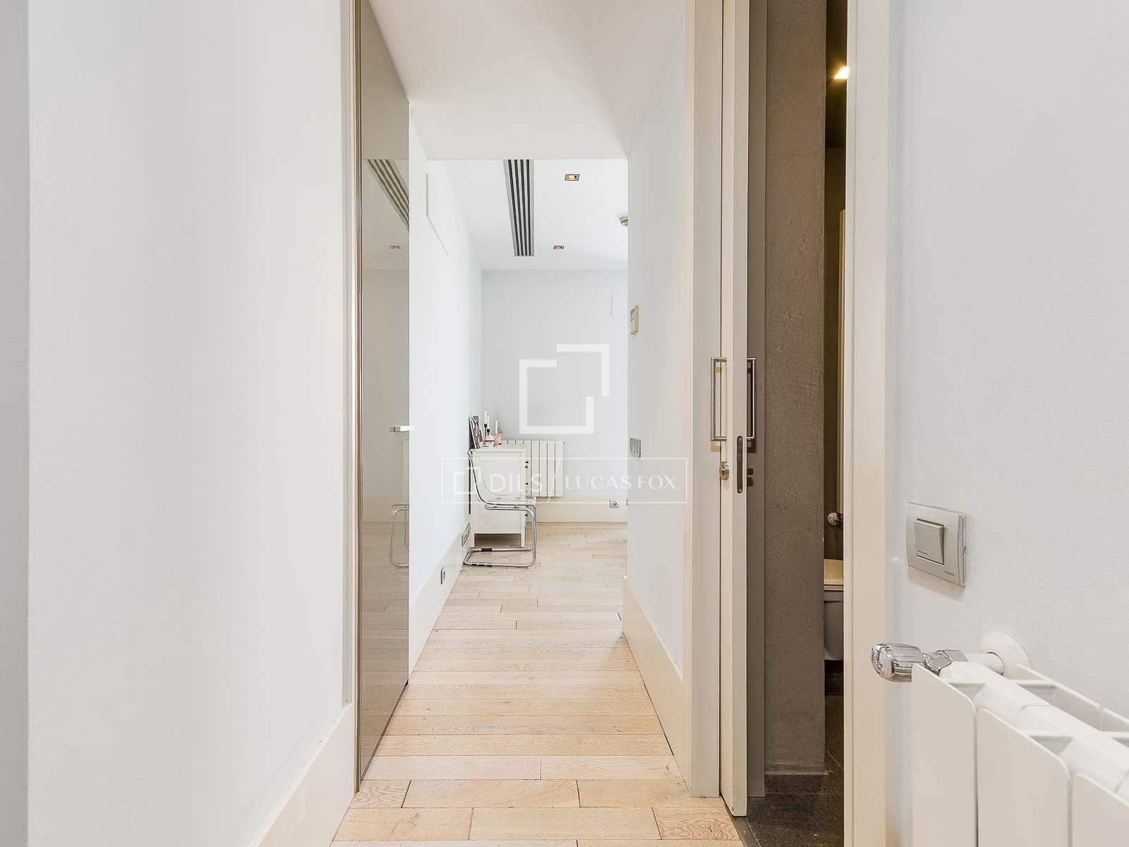 2 soveværelse Lejlighed til salg i Barcelona by - € 1.100.000 (Ref: 9685552)