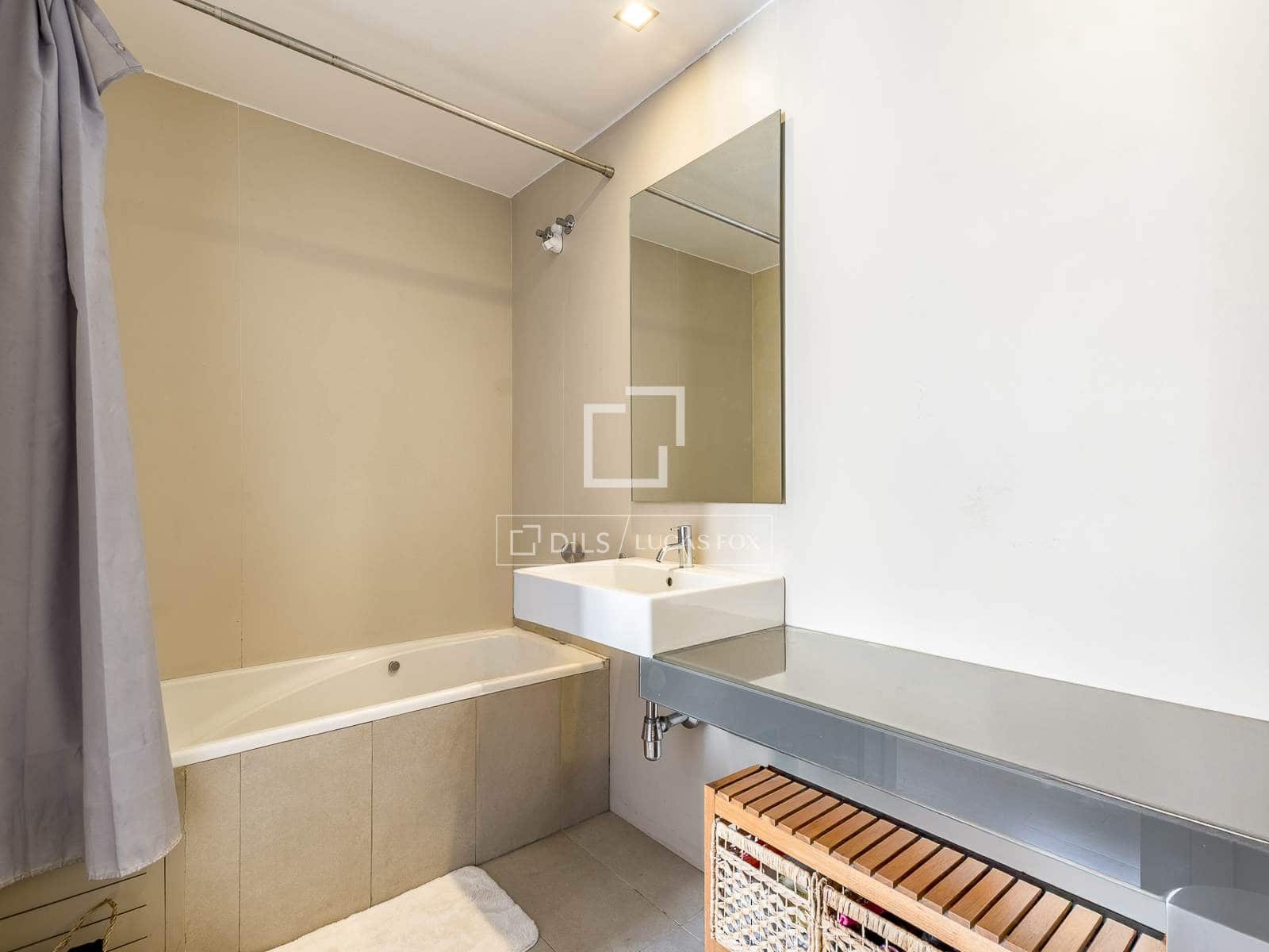 2 soveværelse Lejlighed til salg i Barcelona by - € 1.100.000 (Ref: 9685552)