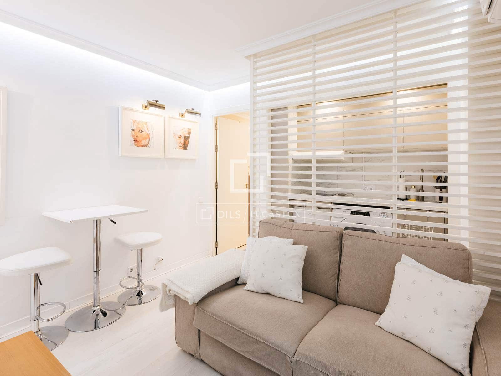 1 sypialnia Apartament do wynajęcia w Miasto Madryt z basenem - 1 350 € (Ref: 9685553)