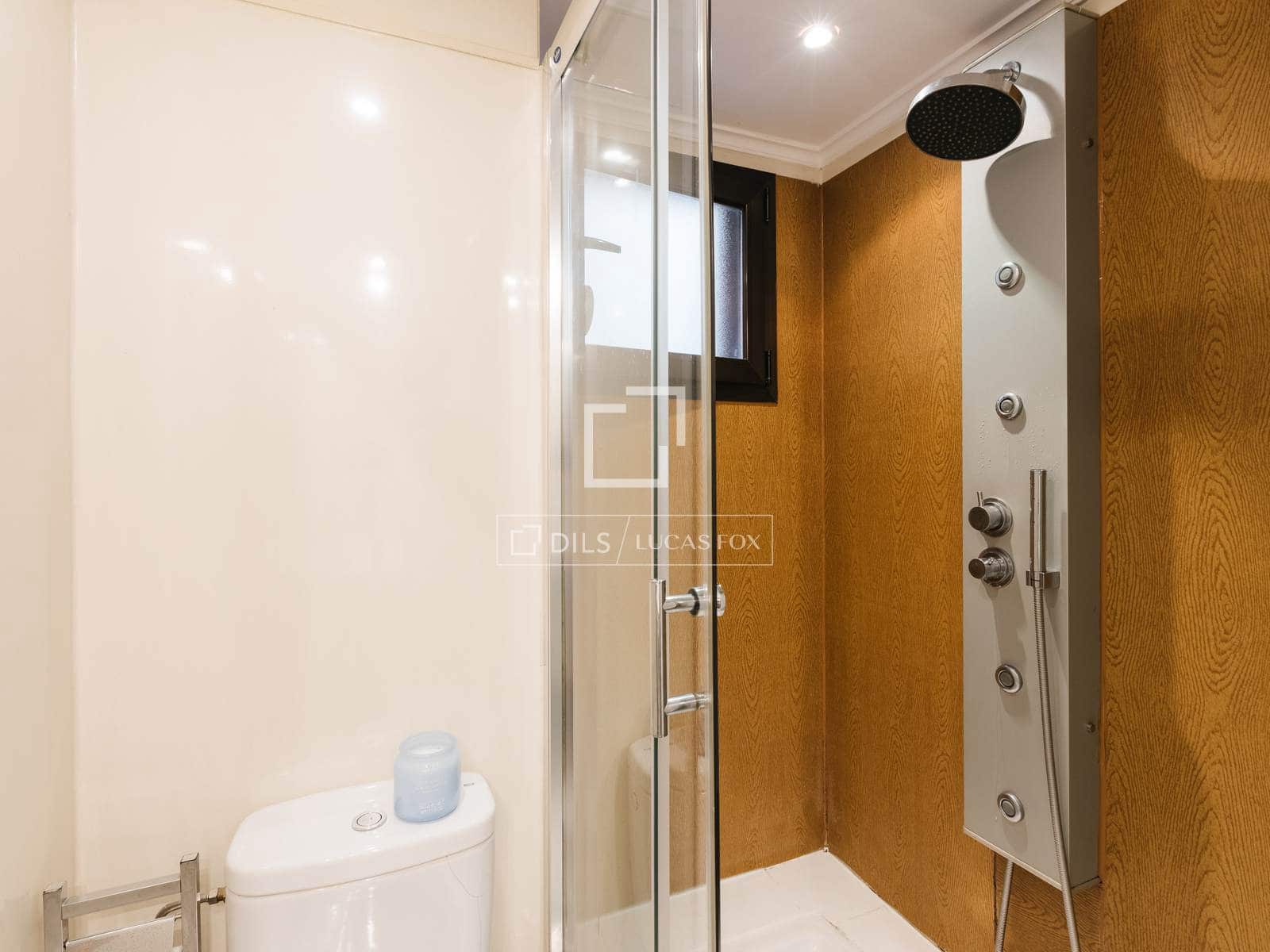 1 sypialnia Apartament do wynajęcia w Miasto Madryt z basenem - 1 350 € (Ref: 9685553)