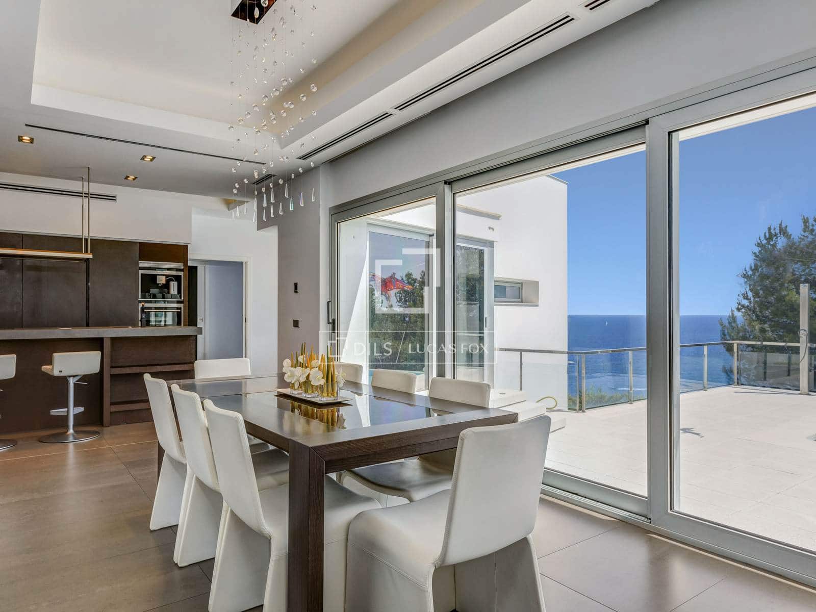 6 soveværelse Villa til salg i Blanes med swimmingpool garage - € 4.500.000 (Ref: 9685676)