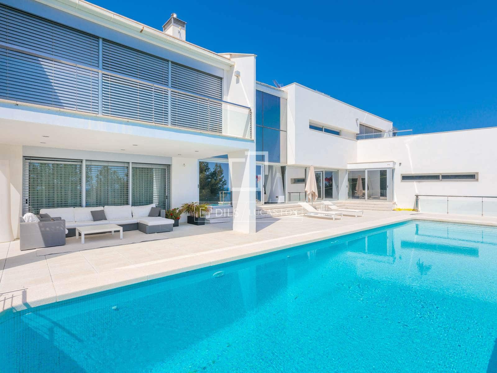 6 soveværelse Villa til salg i Blanes med swimmingpool garage - € 4.500.000 (Ref: 9685676)