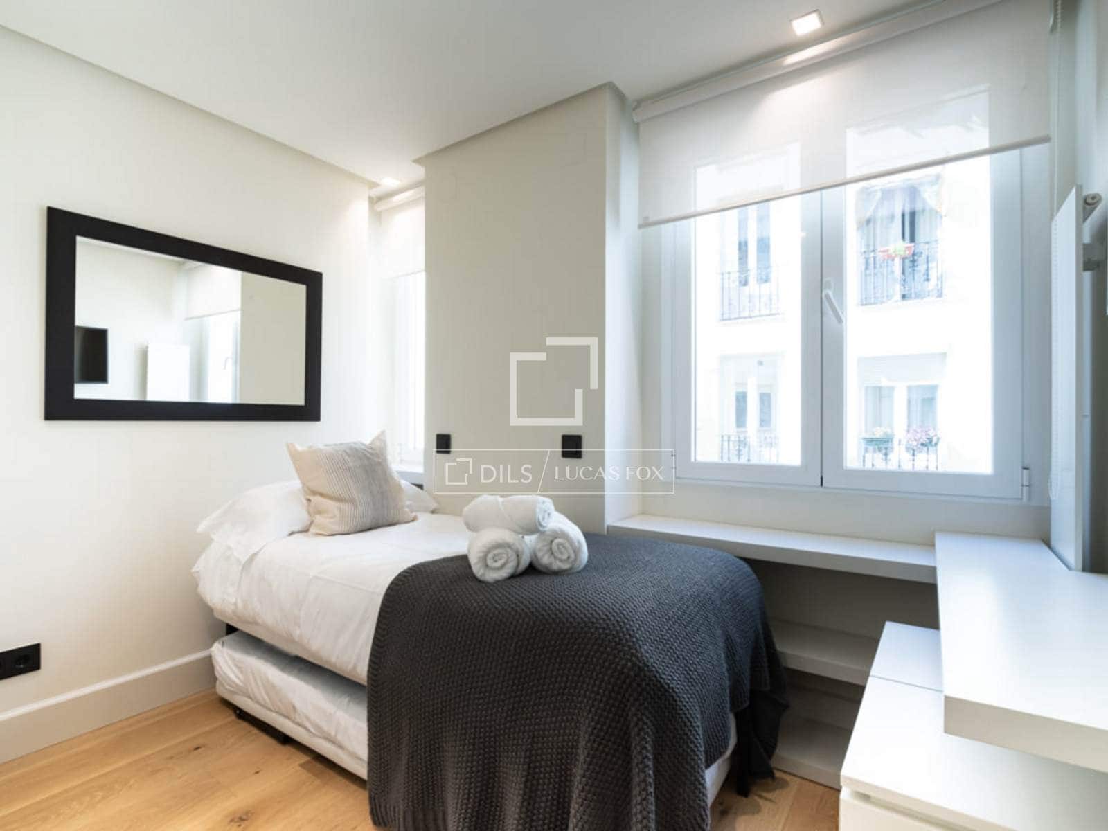 2 sypialnia Apartament do wynajęcia w Miasto Madryt - 5 600 € (Ref: 9685677)