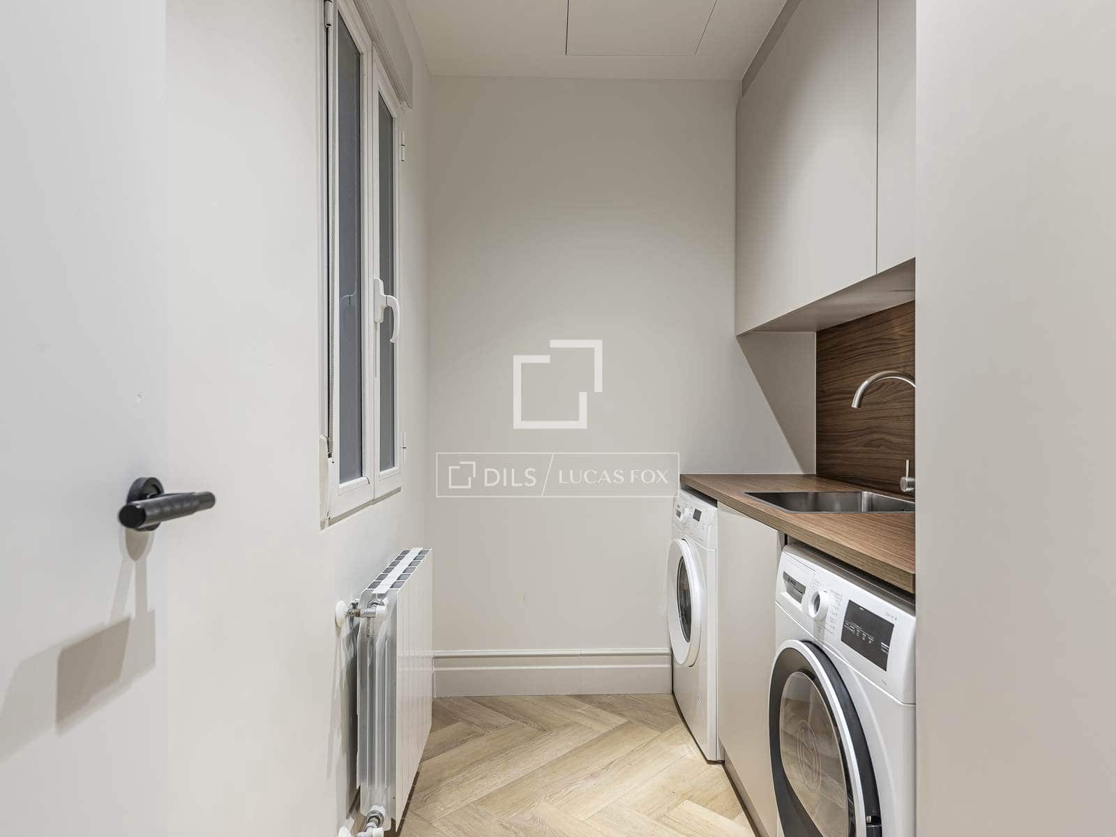 Apartamento de 3 habitaciones en Madrid ciudad en venta - 1.530.000 € (Ref: 9685678)