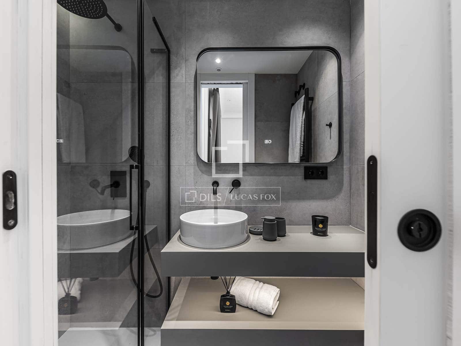 Apartamento de 3 habitaciones en Madrid ciudad en venta - 1.530.000 € (Ref: 9685678)