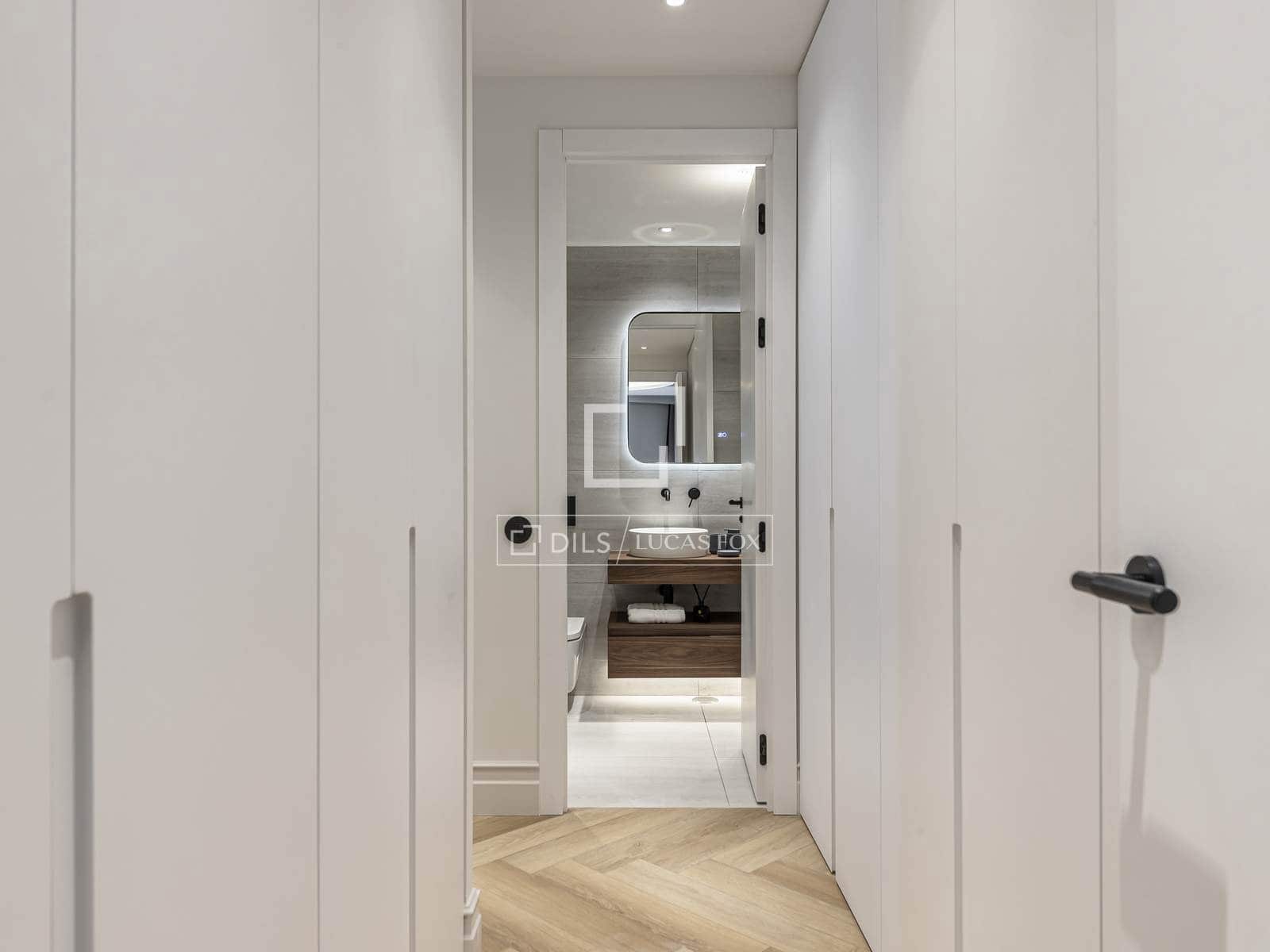 Apartamento de 3 habitaciones en Madrid ciudad en venta - 1.530.000 € (Ref: 9685678)