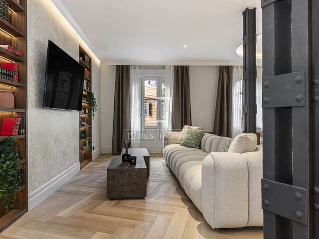 Apartamento de 3 habitaciones en Trafalgar, Madrid ciudad en venta - 1.530.000 € (Ref: 9685678)