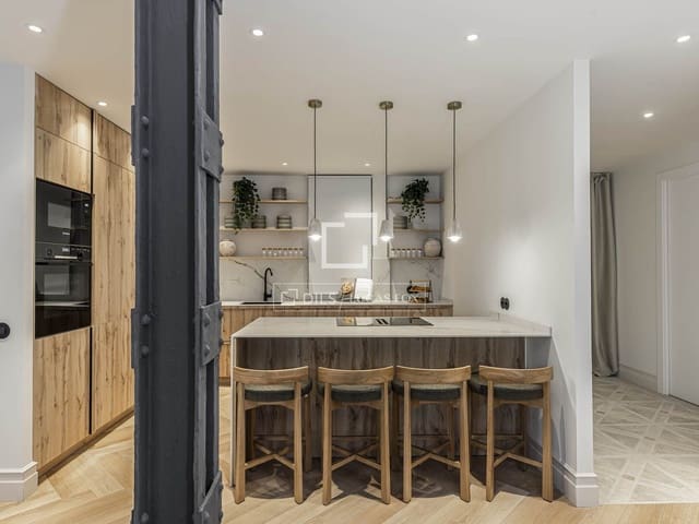 Apartamento de 3 habitaciones en Trafalgar, Madrid ciudad en venta - 1.530.000 € (Ref: 9685678)