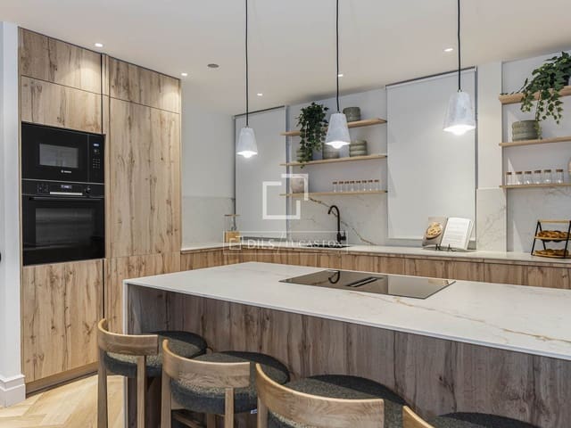 Apartamento de 3 habitaciones en Trafalgar, Madrid ciudad en venta - 1.530.000 € (Ref: 9685678)