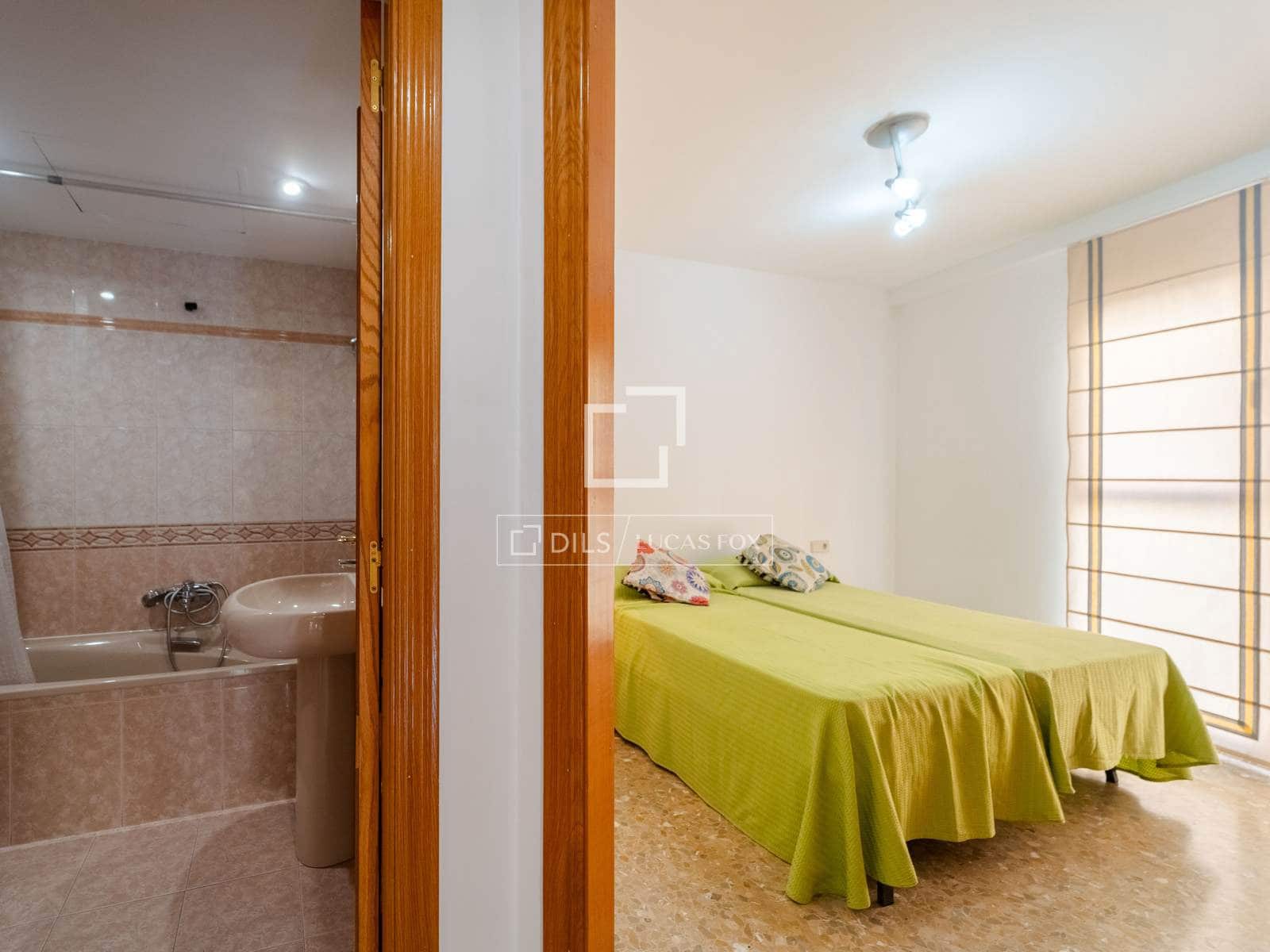 2 sovrum Lägenhet att hyra i Valencia stad med garage - 1 450 € (Ref: 9685679)