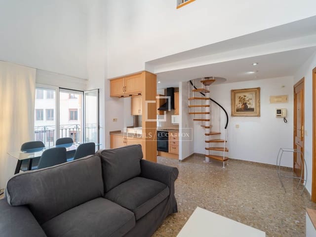 Apartamento de 2 habitaciones en València ciudad en alquiler con garaje - 1.450 € (Ref: 9685679)