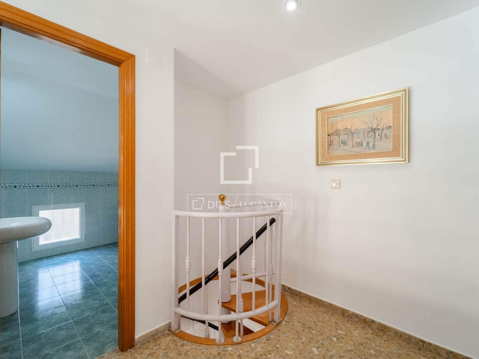 2 sovrum Lägenhet att hyra i Valencia stad med garage - 1 450 € (Ref: 9685679)