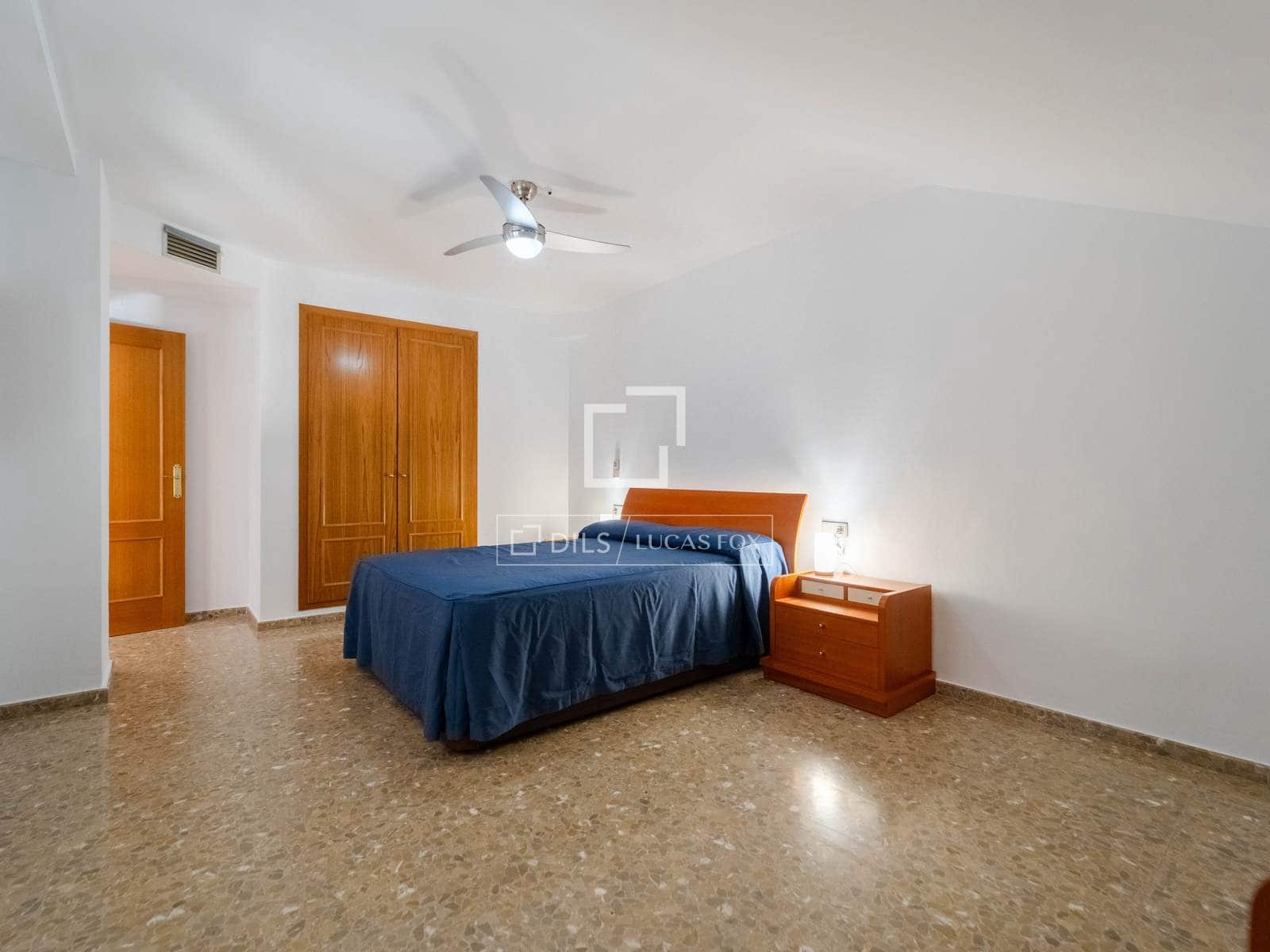 2 sovrum Lägenhet att hyra i Valencia stad med garage - 1 450 € (Ref: 9685679)