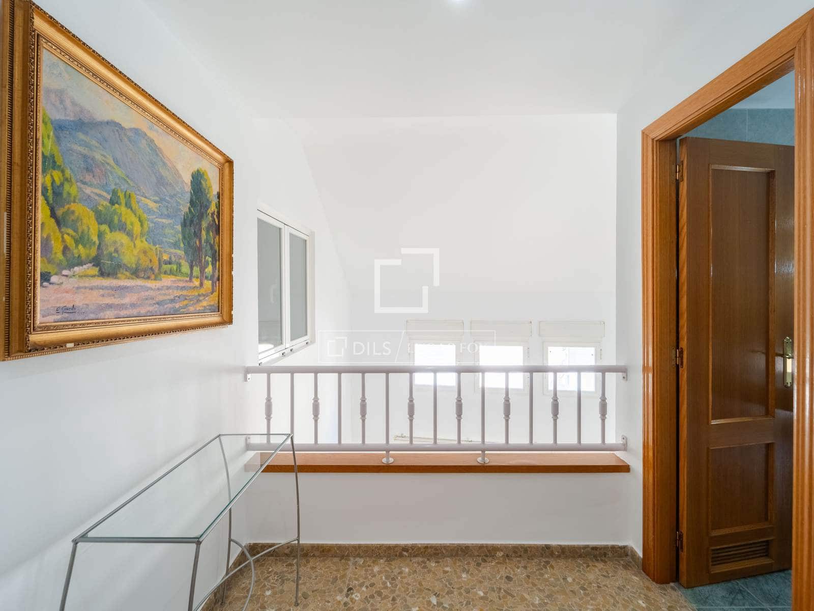 2 sovrum Lägenhet att hyra i Valencia stad med garage - 1 450 € (Ref: 9685679)