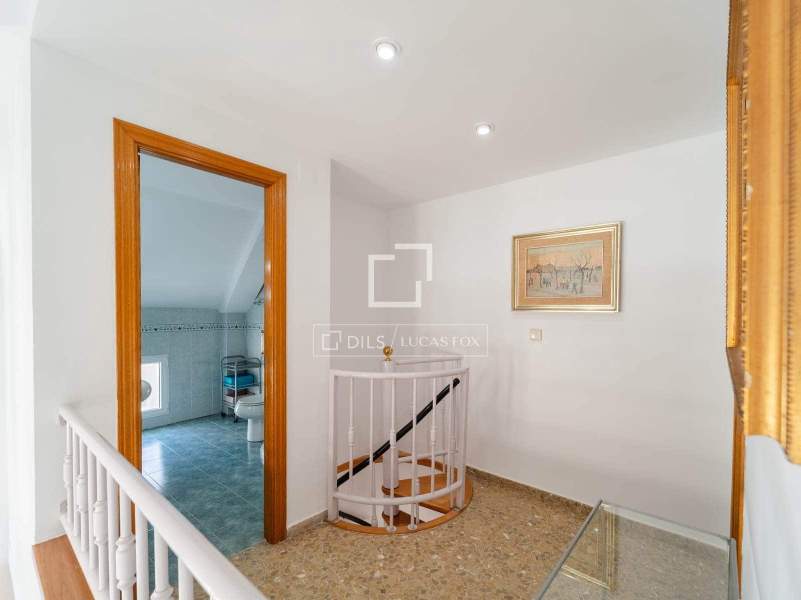 2 sovrum Lägenhet att hyra i Valencia stad med garage - 1 450 € (Ref: 9685679)