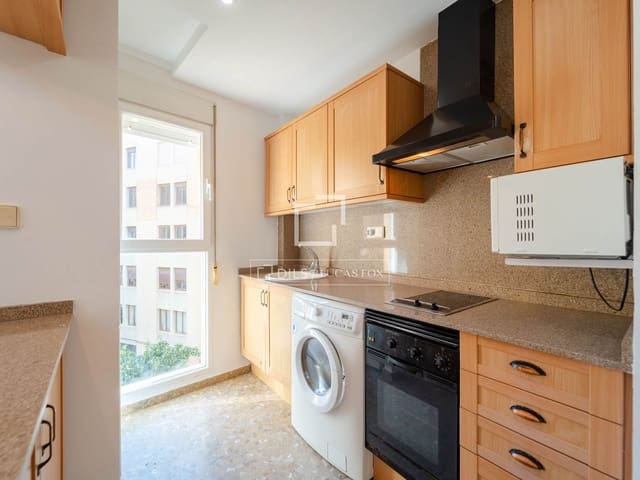 Apartamento de 2 habitaciones en València ciudad en alquiler con garaje - 1.450 € (Ref: 9685679)