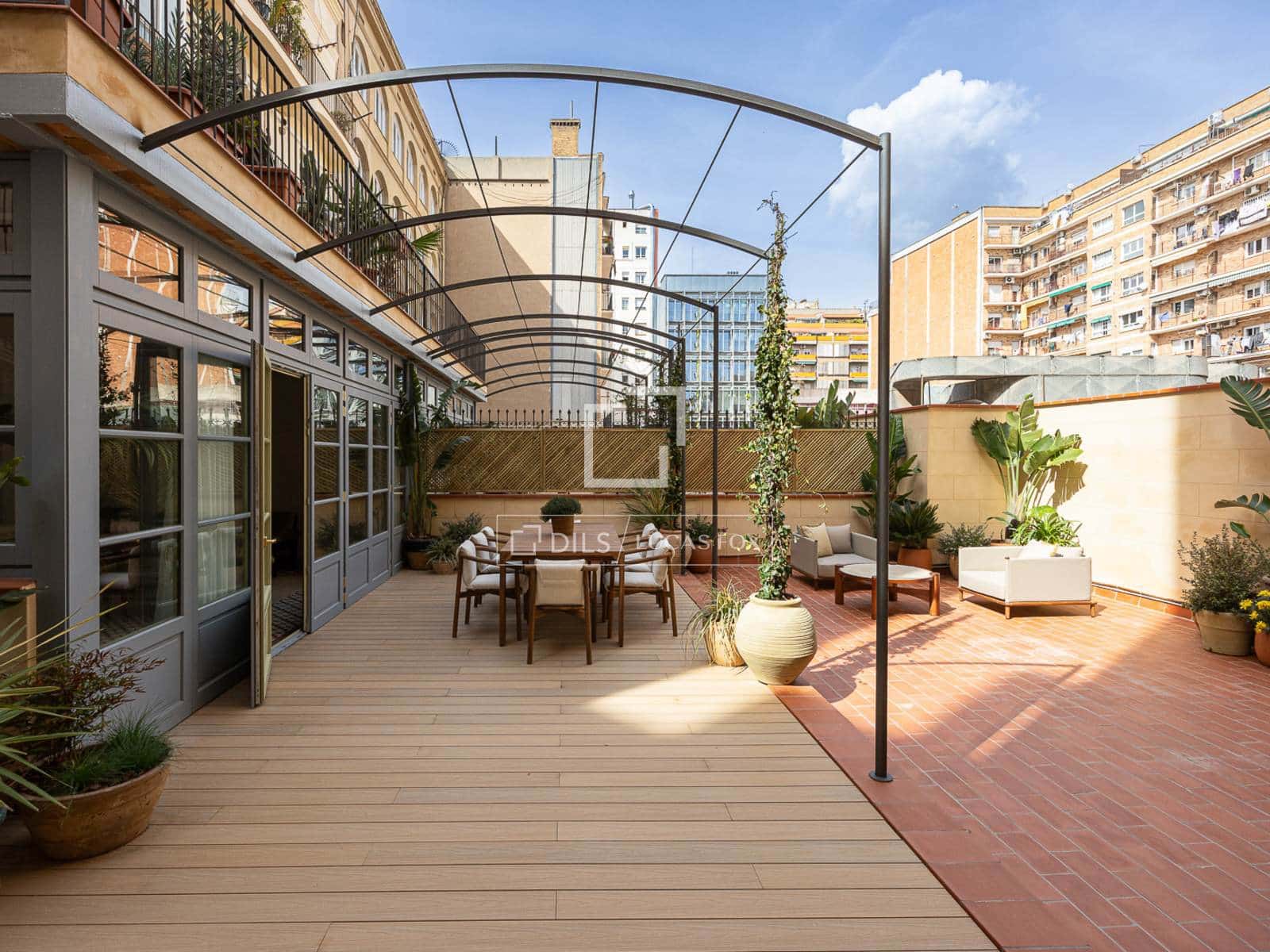 Apartamento de 3 habitaciones en Barcelona ciudad en venta - 2.100.000 € (Ref: 9687292)
