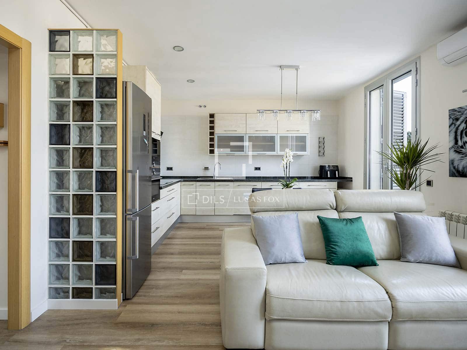 1 sypialnia Apartament na sprzedaż w Miasto Barcelona - 595 000 € (Ref: 9687293)