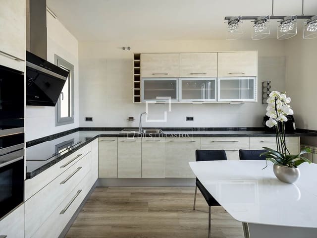 1 sypialnia Apartament na sprzedaż w Miasto Barcelona - 595 000 € (Ref: 9687293)