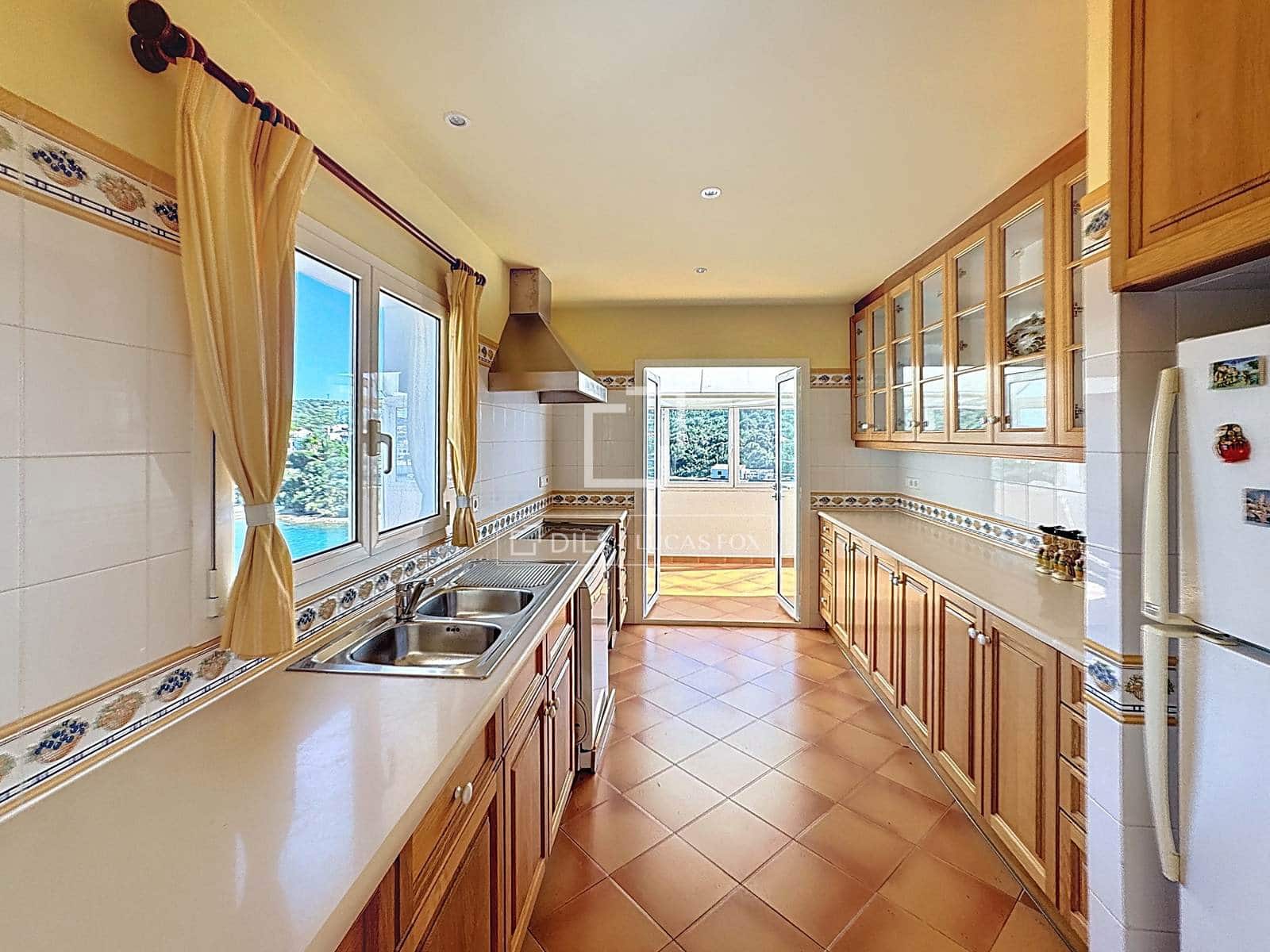 Chalet de 3 habitaciones en Mahón / Maó en venta - 2.895.000 € (Ref: 9687598)