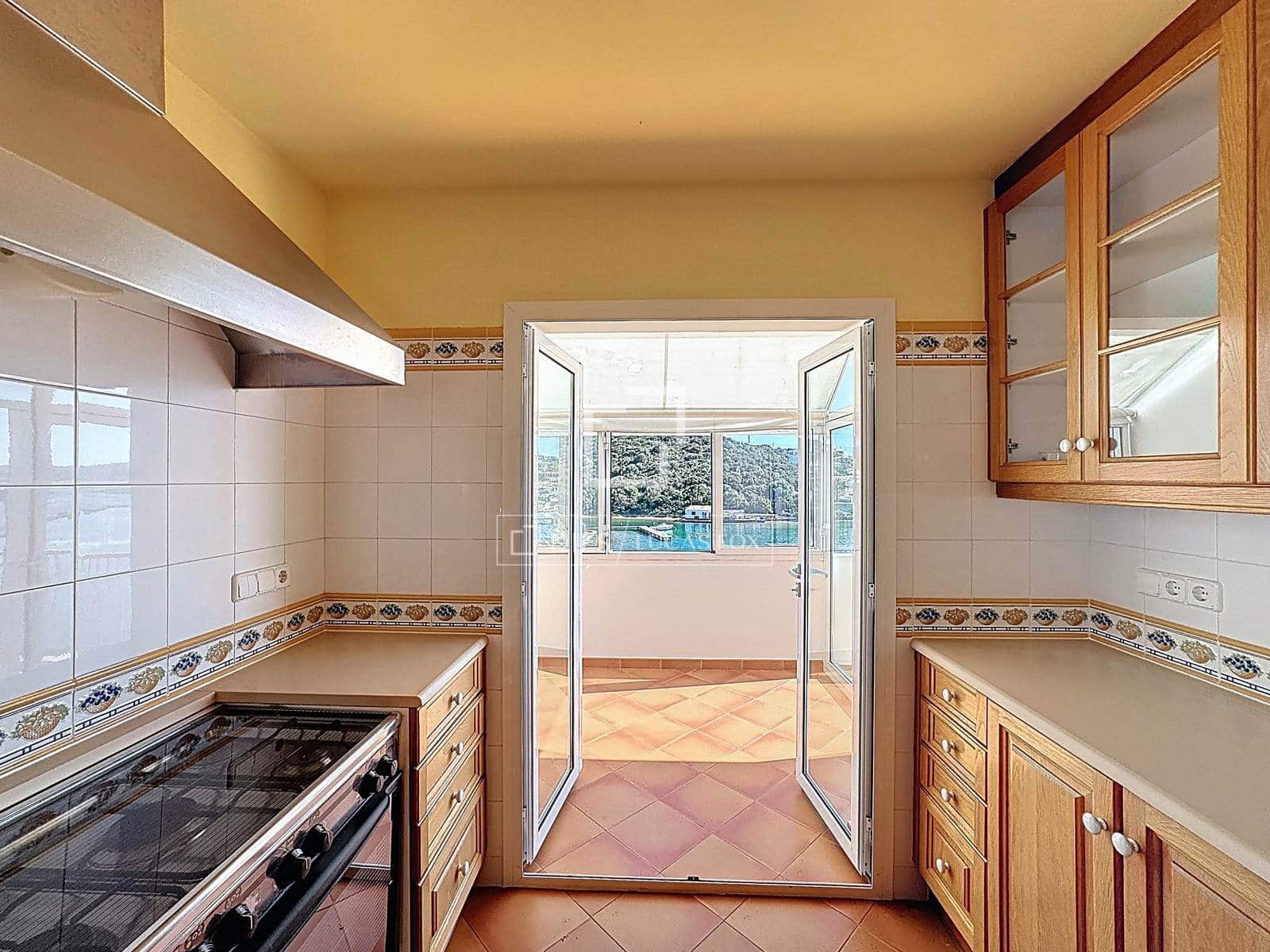 Chalet de 3 habitaciones en Mahón / Maó en venta - 2.895.000 € (Ref: 9687598)