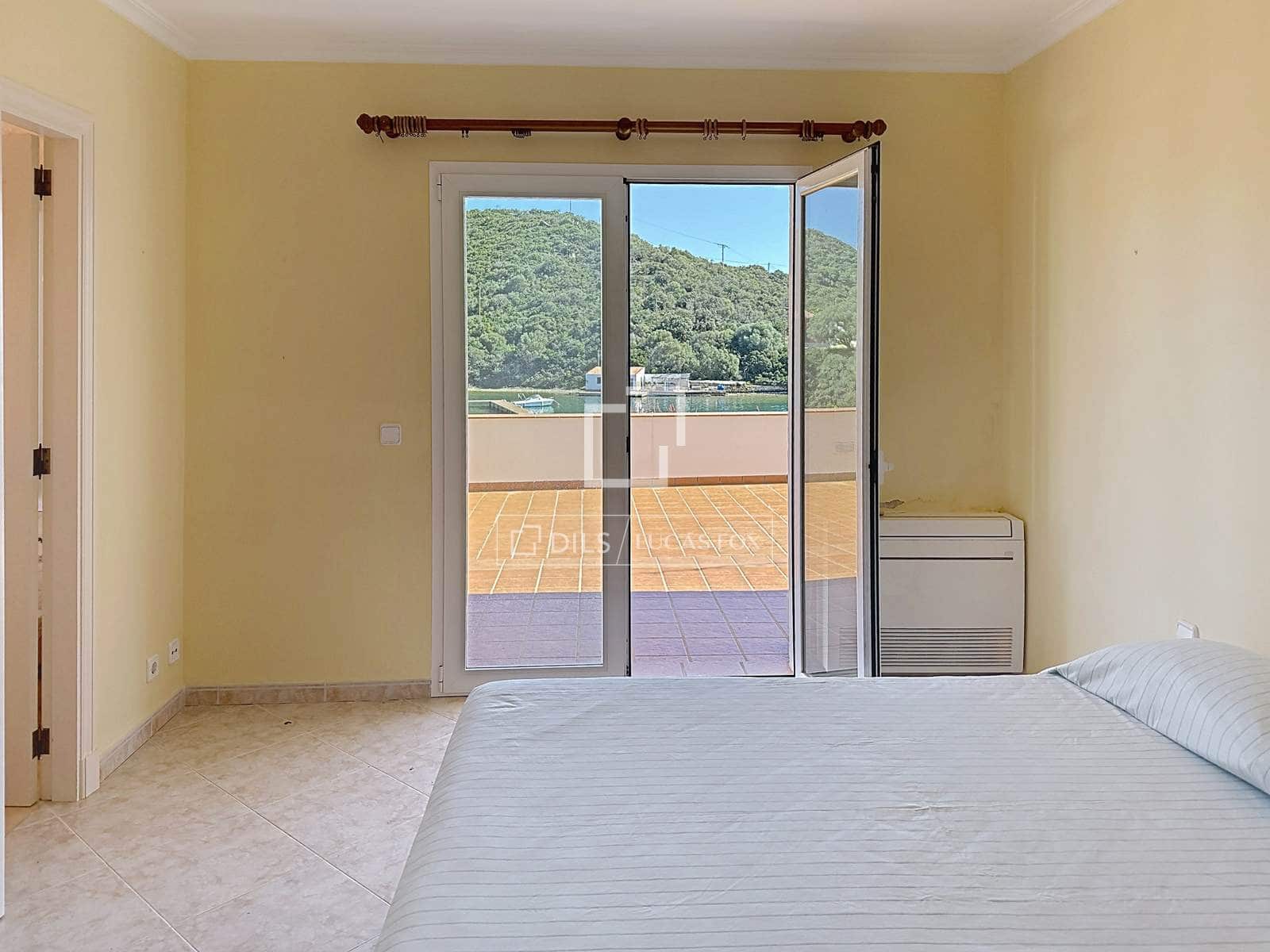 Chalet de 3 habitaciones en Mahón / Maó en venta - 2.895.000 € (Ref: 9687598)