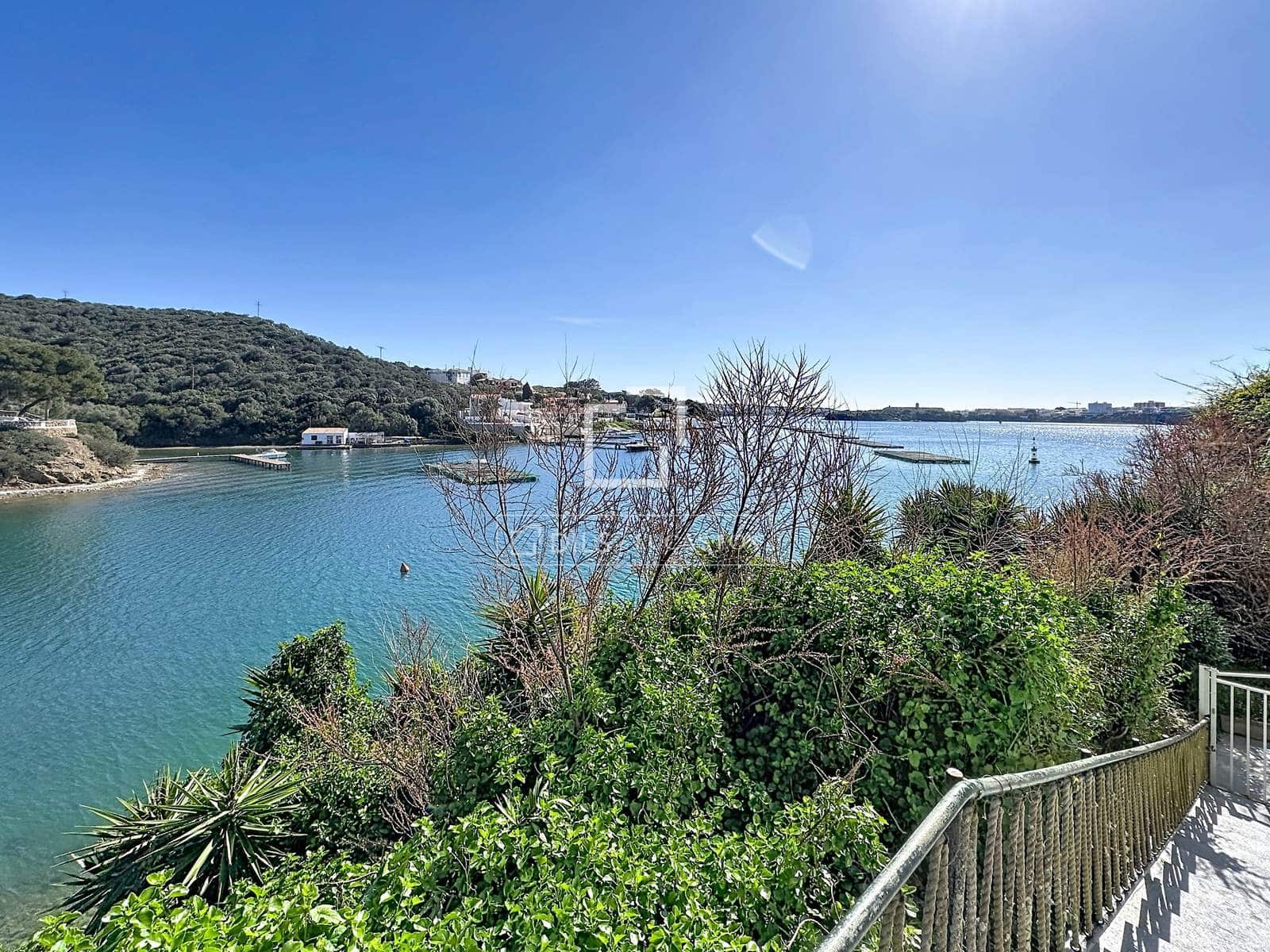 Chalet de 3 habitaciones en Mahón / Maó en venta - 2.895.000 € (Ref: 9687598)