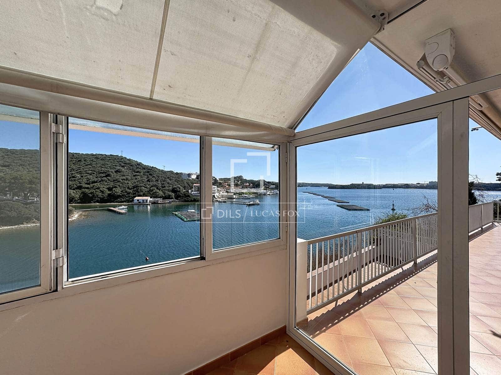 Chalet de 3 habitaciones en Mahón / Maó en venta - 2.895.000 € (Ref: 9687598)