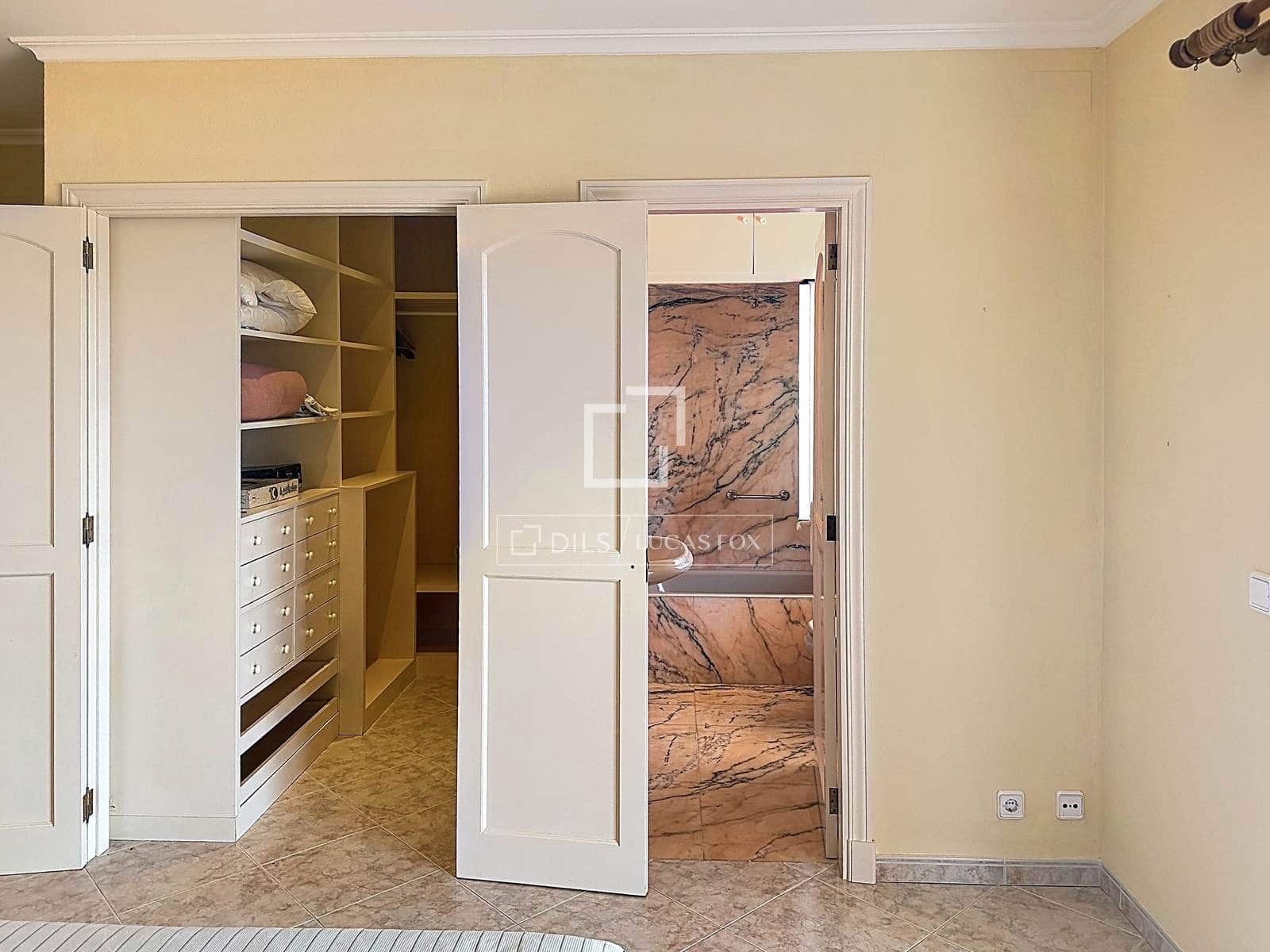 Chalet de 3 habitaciones en Mahón / Maó en venta - 2.895.000 € (Ref: 9687598)