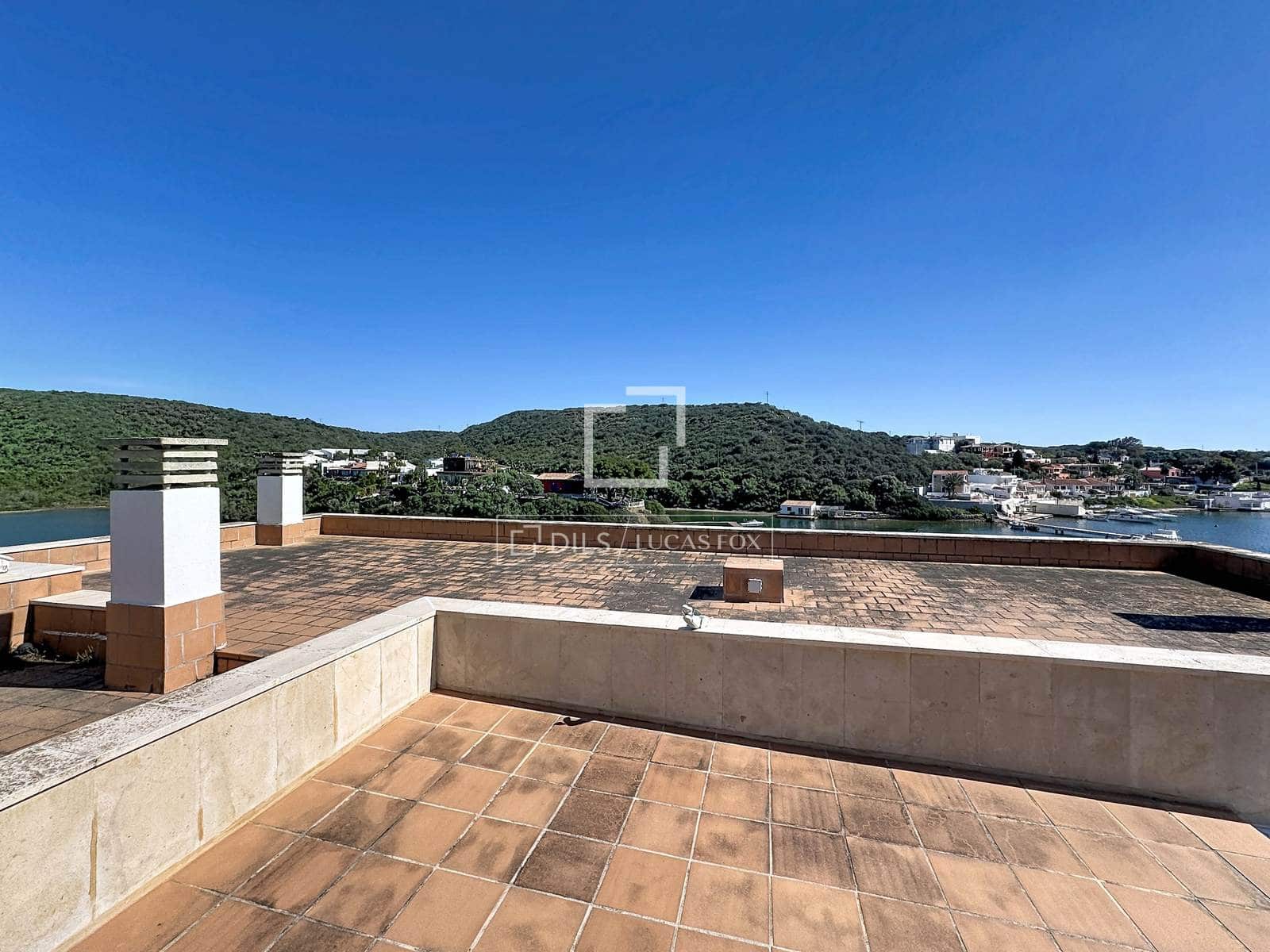 Chalet de 3 habitaciones en Mahón / Maó en venta - 2.895.000 € (Ref: 9687598)