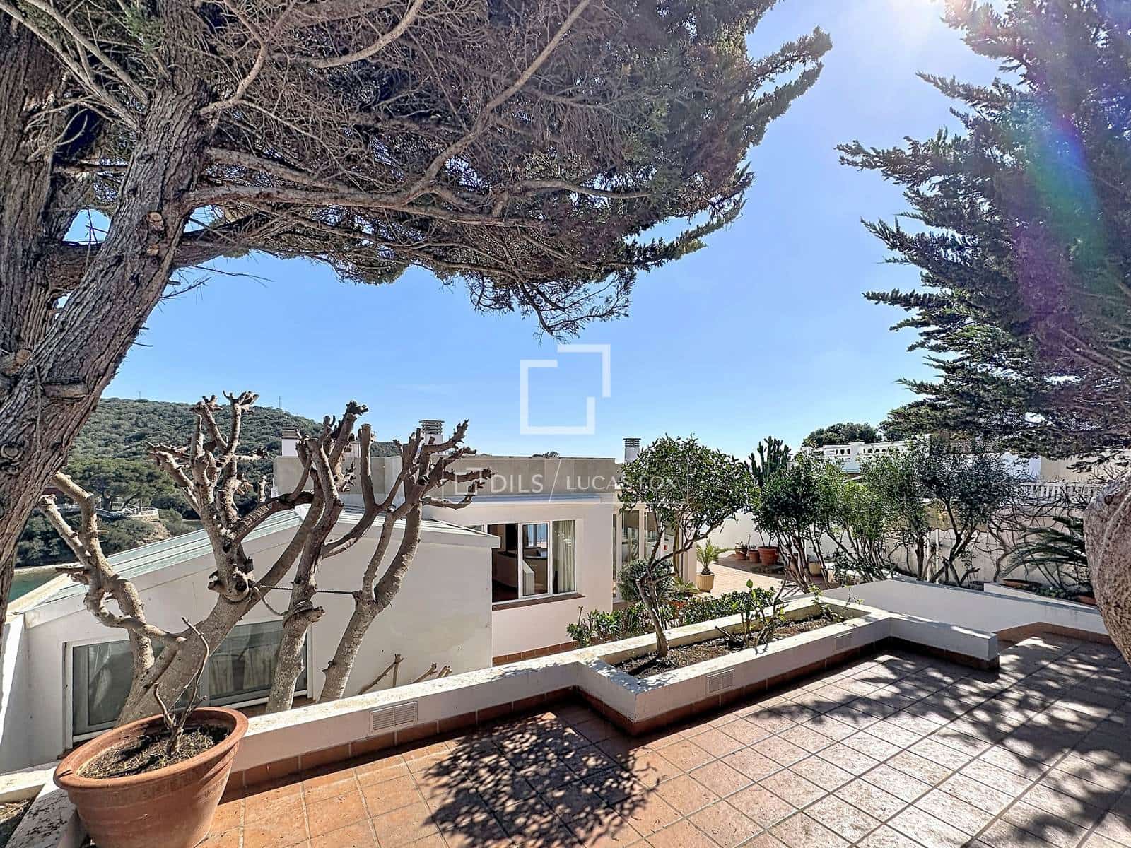 Chalet de 3 habitaciones en Mahón / Maó en venta - 2.895.000 € (Ref: 9687598)