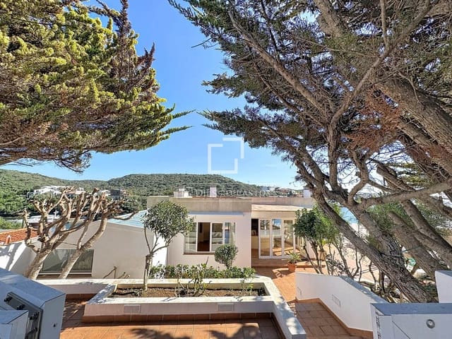 Chalet de 3 habitaciones en Mahón / Maó en venta - 2.895.000 € (Ref: 9687598)