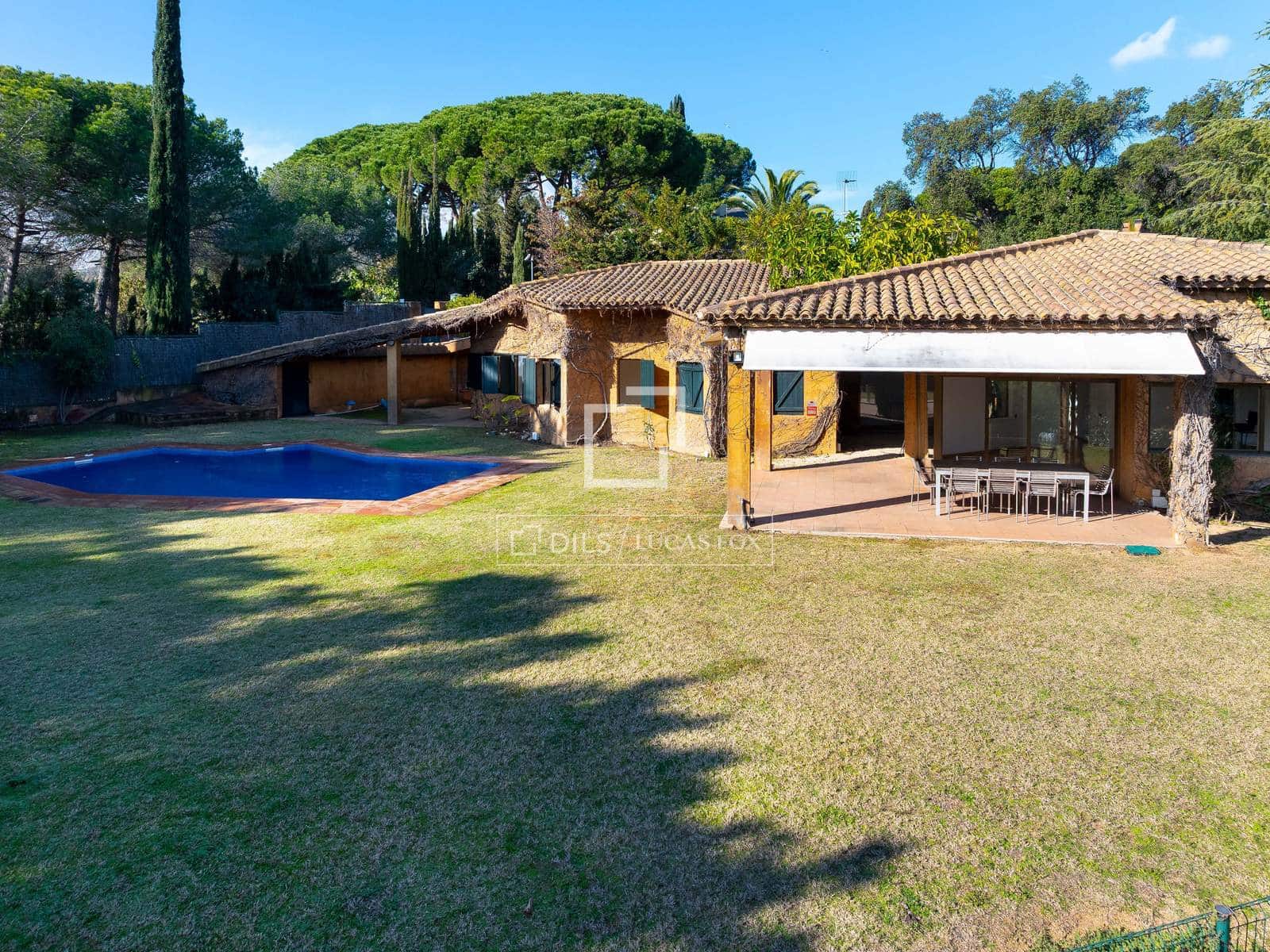 5 sypialnia Willa do wynajęcia w Sant Andreu de Llavaneres z basenem garażem - 4 650 € (Ref: 9687599)