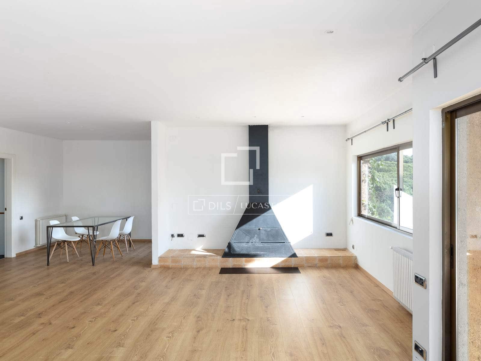 5 sypialnia Willa do wynajęcia w Sant Andreu de Llavaneres z basenem garażem - 4 650 € (Ref: 9687599)